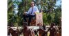 Prince-William-carried-elevated-chair-Tuvalu.jpg